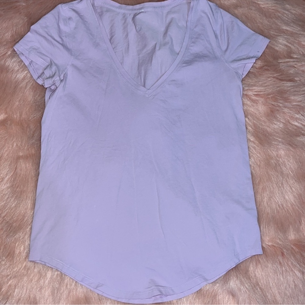 Lululemon Love Tee Short Sleeve V-Neck T-Shirt light Purple size 6 - Picture 5 of 10